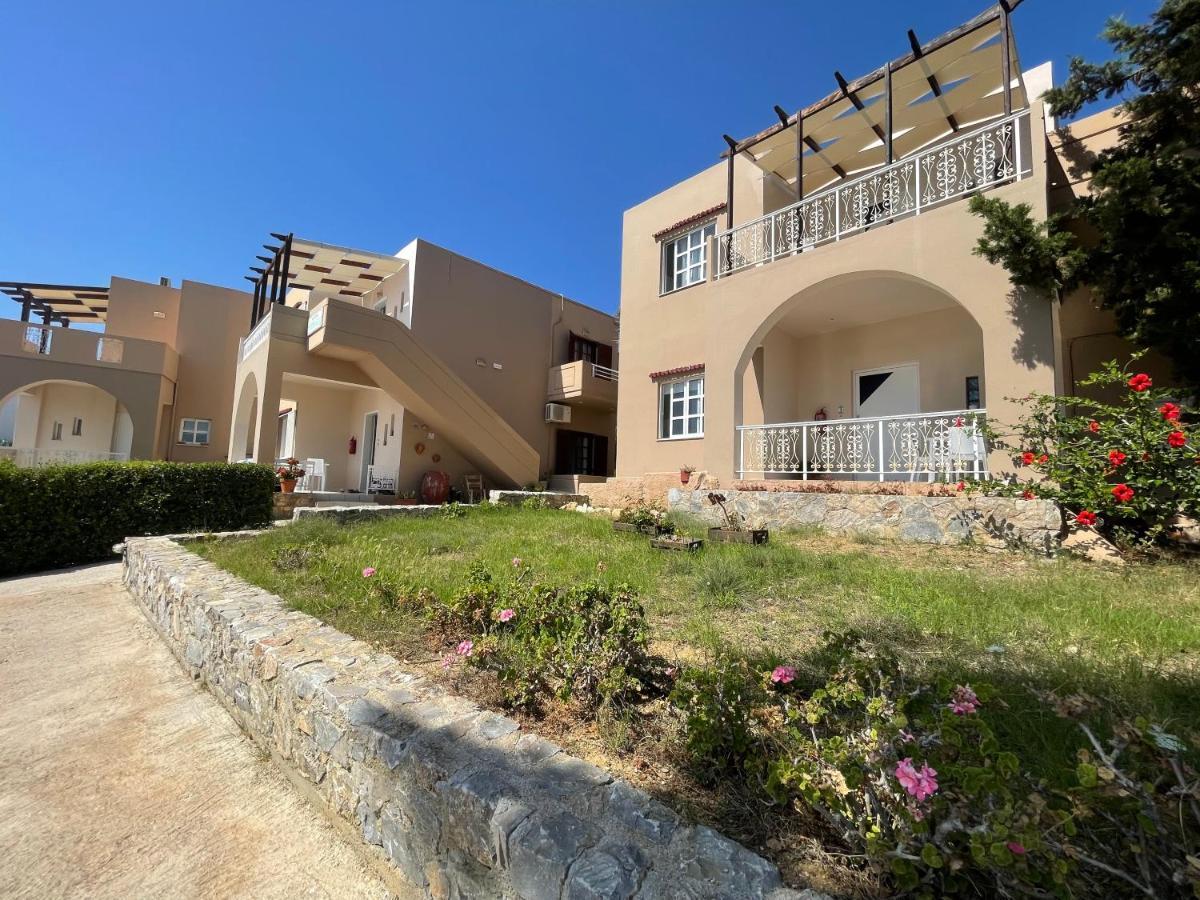 Tersanas Nostalgia Villas מראה חיצוני תמונה